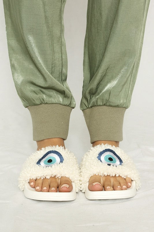 Novelty Sherpa Slides